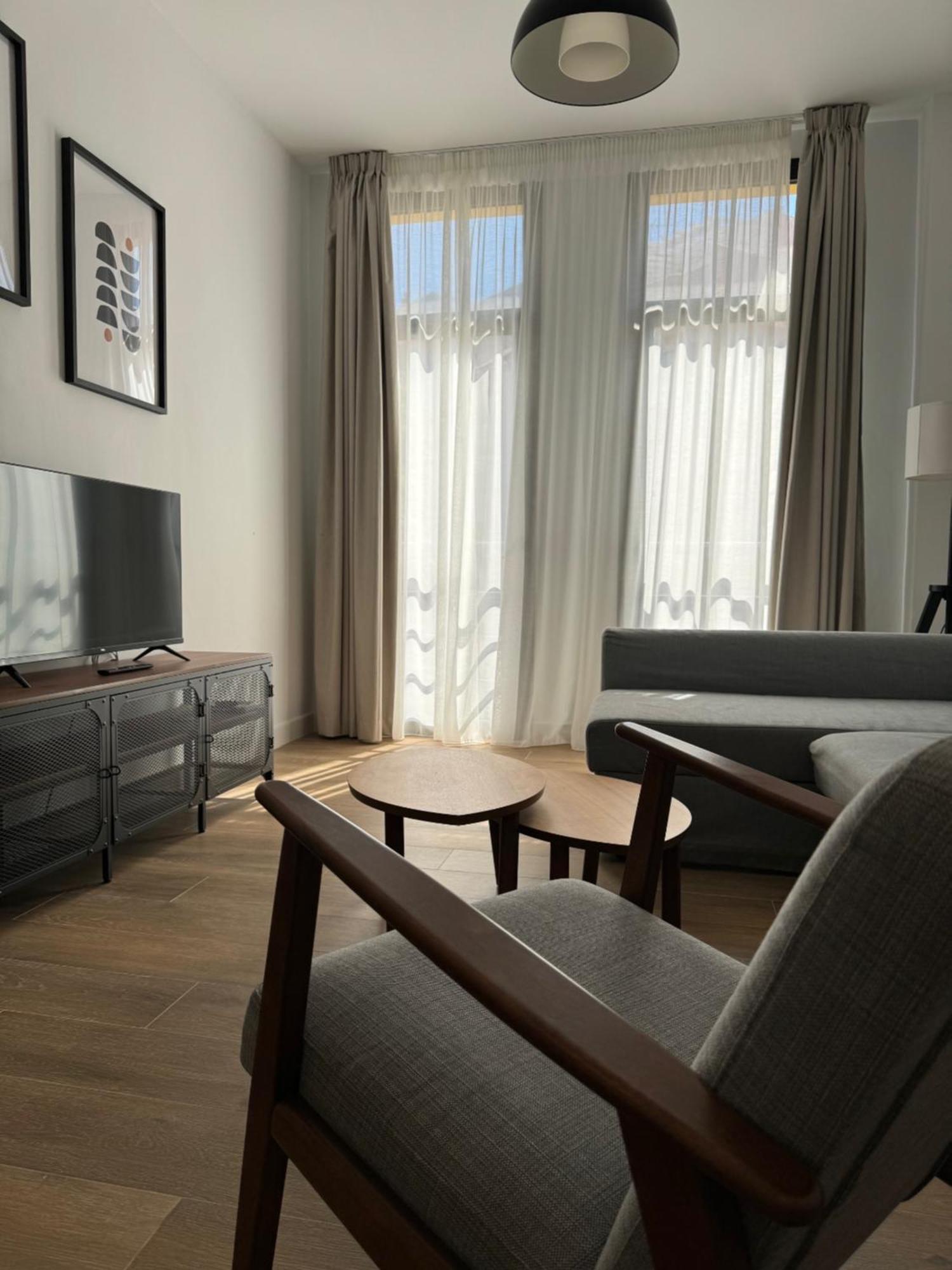 Plaza Victoria Apartments Malaga Bagian luar foto